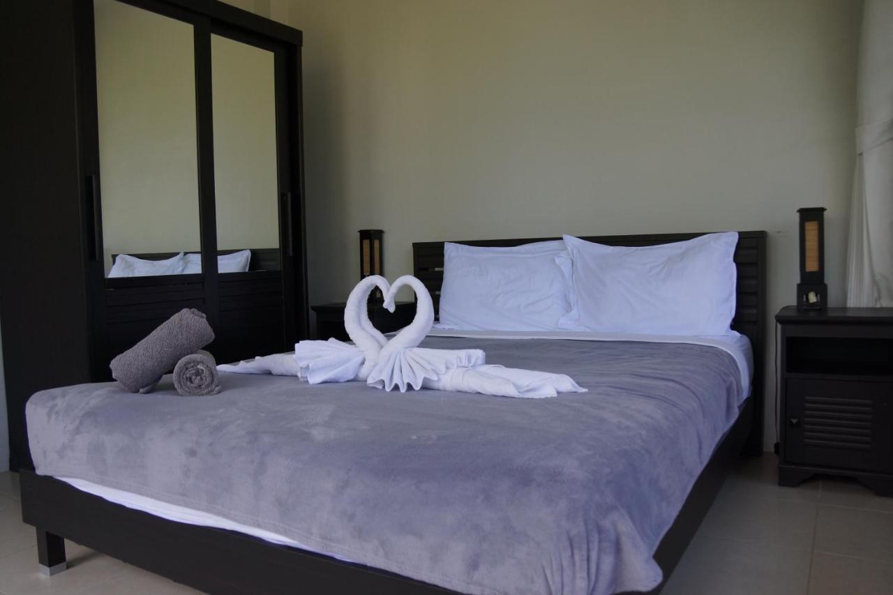 Twin Villas Apartment With Swimming Pool For 2 Houses Wok Tum Εξωτερικό φωτογραφία